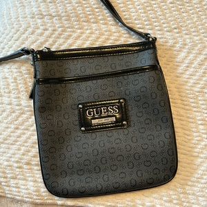 Guess crossbody bag!